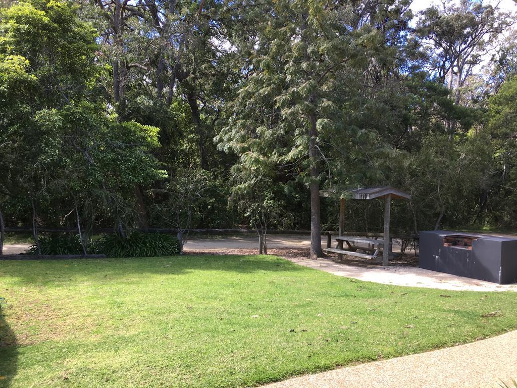 Mallacoota Log Cabins Exterior photo