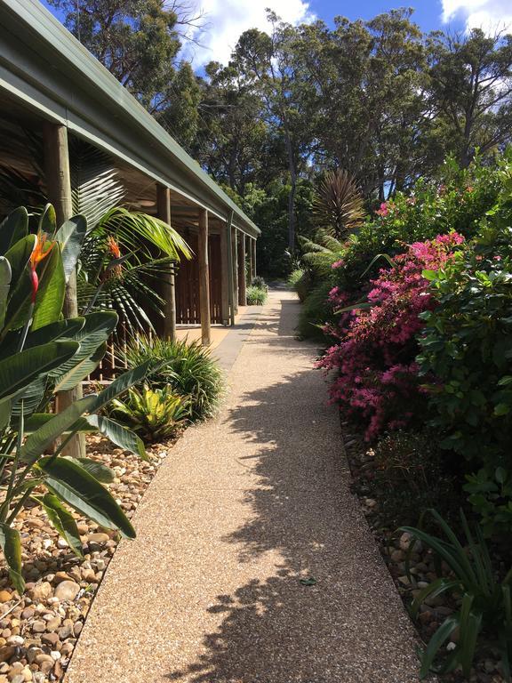 Mallacoota Log Cabins Exterior photo